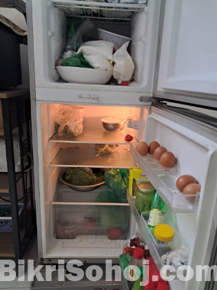 Lg Refrigerator 172 Ltr